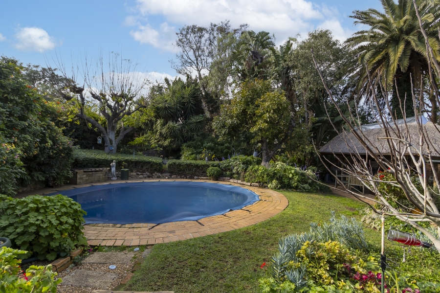 3 Bedroom Property for Sale in Roundhay Western Cape